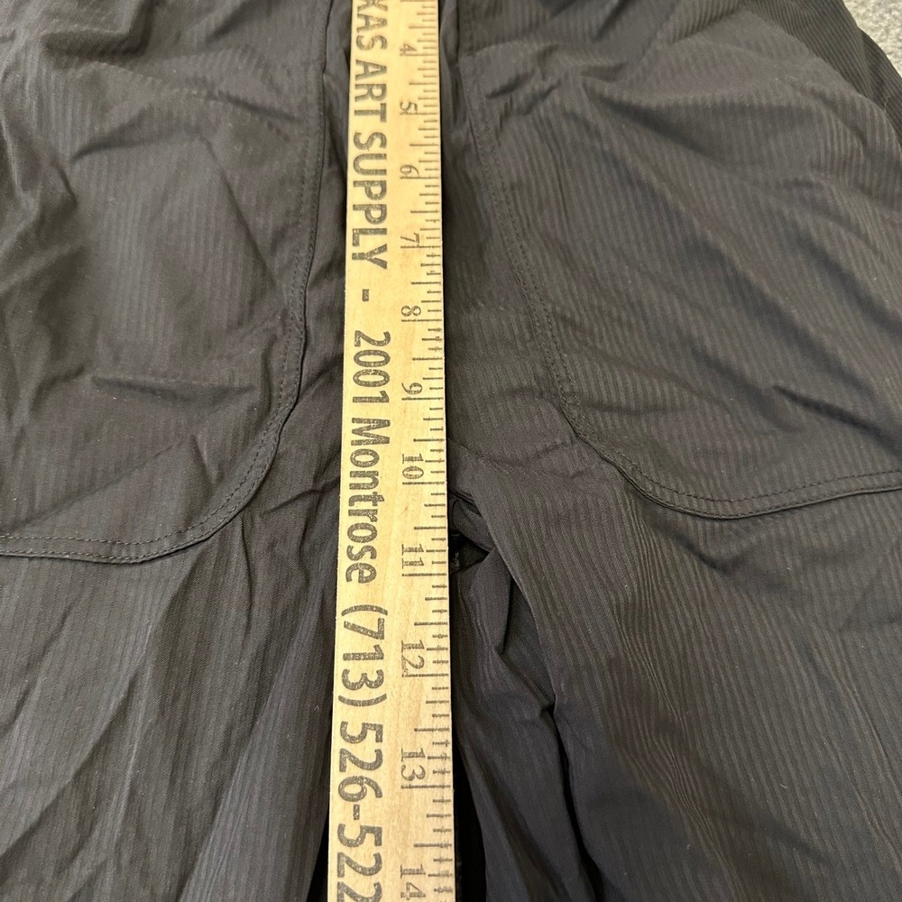 Lululemon Joggers Womens Size S Black Beyond the Studio Tapered Athletic Pants - Picture 4 of 9